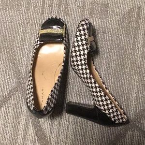 Tahari 9.5 block heels